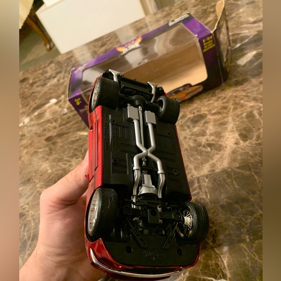 Badd Ride DieCast Collectibles
1967 SHELBY GT 500 1:24 Scale
Vintage - Picture 5 of 10